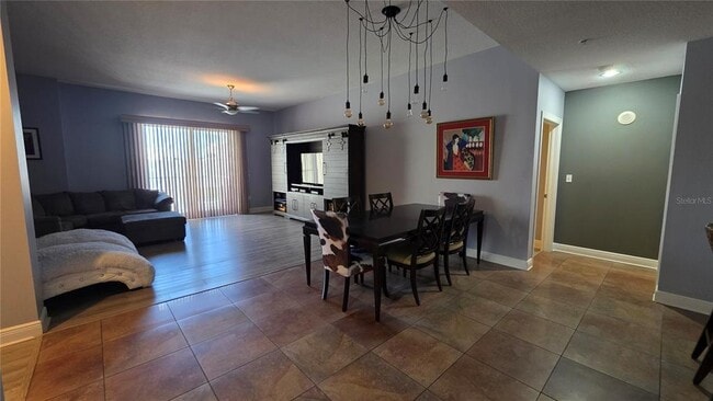 Building Photo - 628 Cleveland St