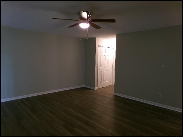 Building Photo - 1807 Sanford Dr