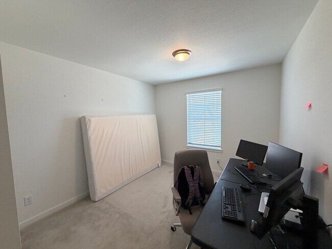 Building Photo - Modern Duplex Near Cherry Creek Trail with Quartz Kitchen, Loft & Low-Maintenance Living