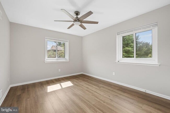 Building Photo - 113 Talgrath Ct