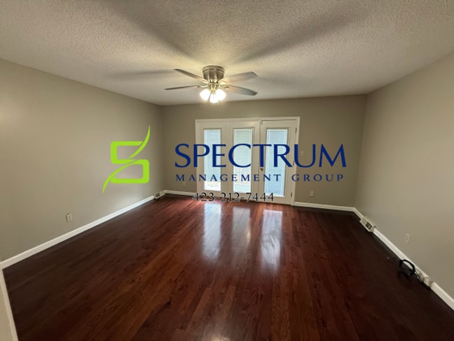 Building Photo - 828 Andy St