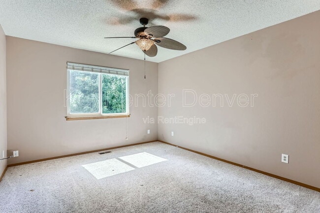 Building Photo - 460 E Arden Cir