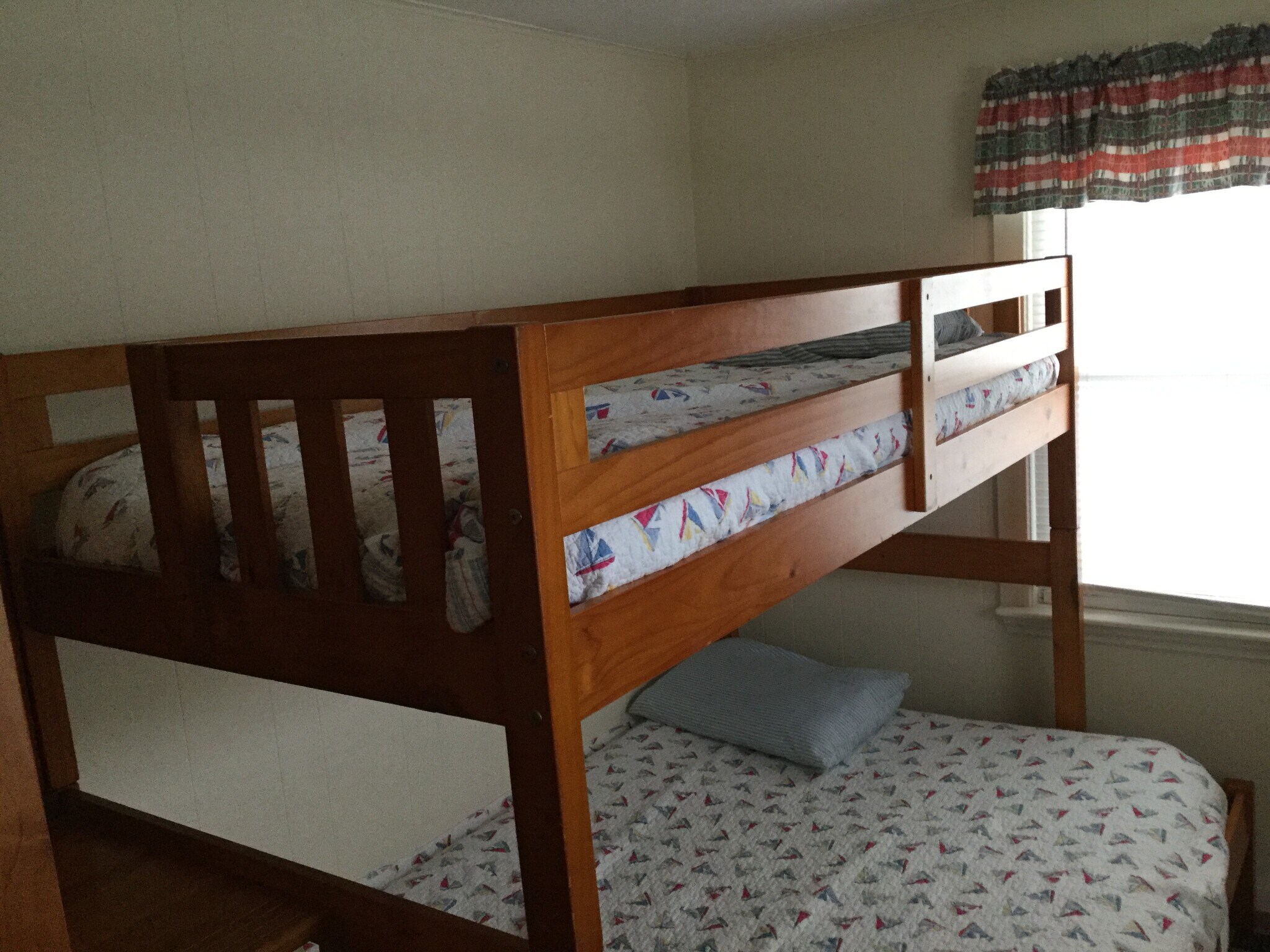 Building Photo - 147 Franklin St