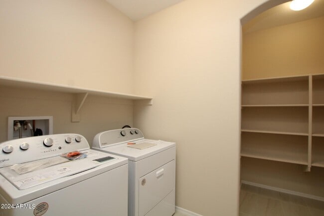 Building Photo - 20363 N Wagner Wash Dr