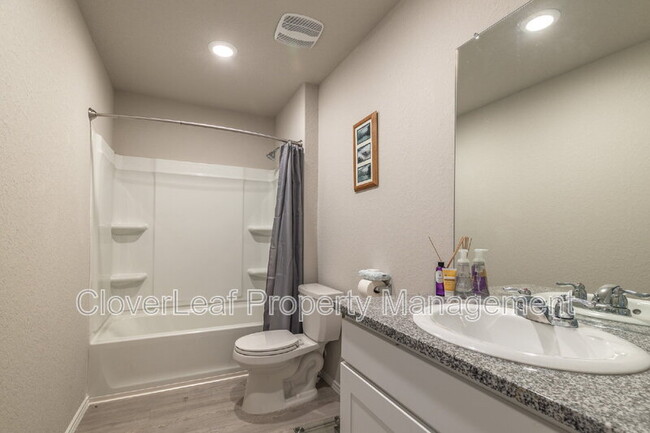 Building Photo - 6407 Ignacio Ct