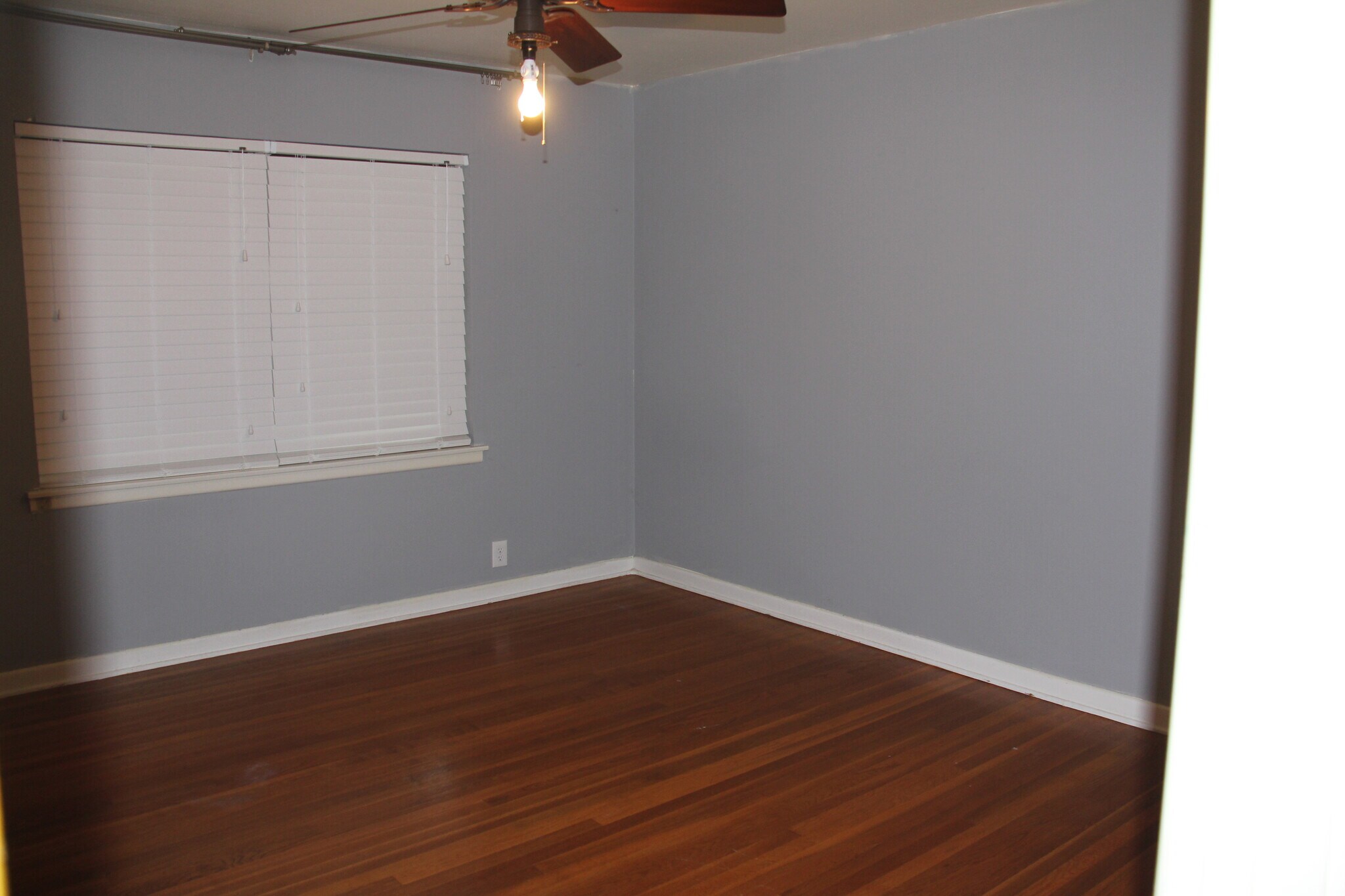 Bedroom 1 - 106 Springwood Ln