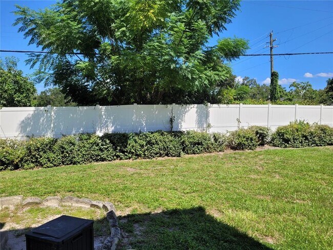 Building Photo - 11301 Grandville Dr