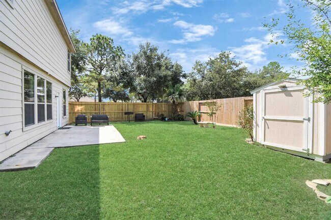 Building Photo - 6903 Oleander Grove Way