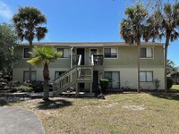 Building Photo - Second floor 2-bedroom, 2 bathroom condo