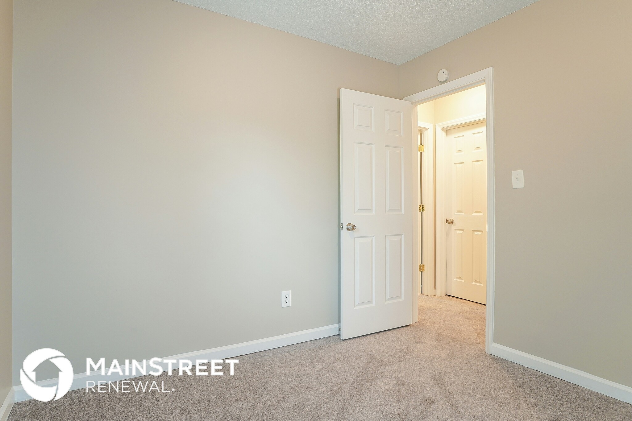 Building Photo - 3020 Olde Birch Dr