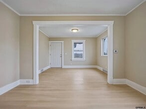 Building Photo - Two bedroom house for rent