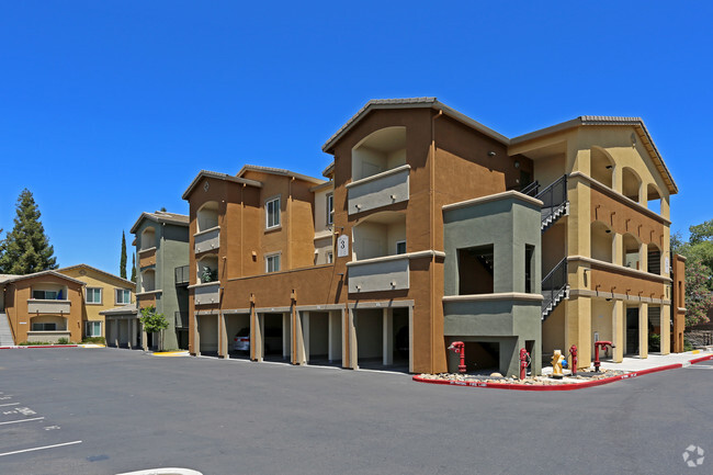 Building Photo - Forestwood at Folsom