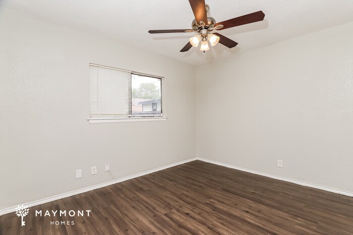 Building Photo - 10023 Amber Field Dr