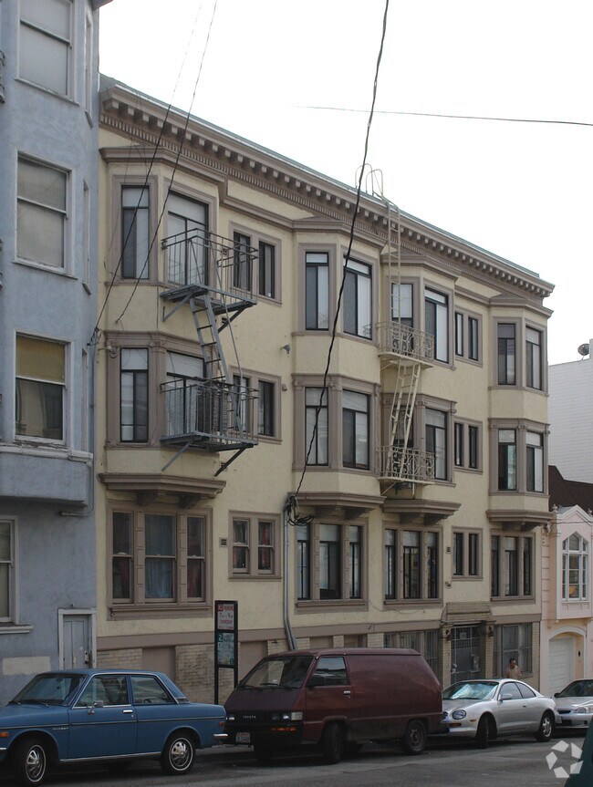 Building Photo - 1480 Larkin St