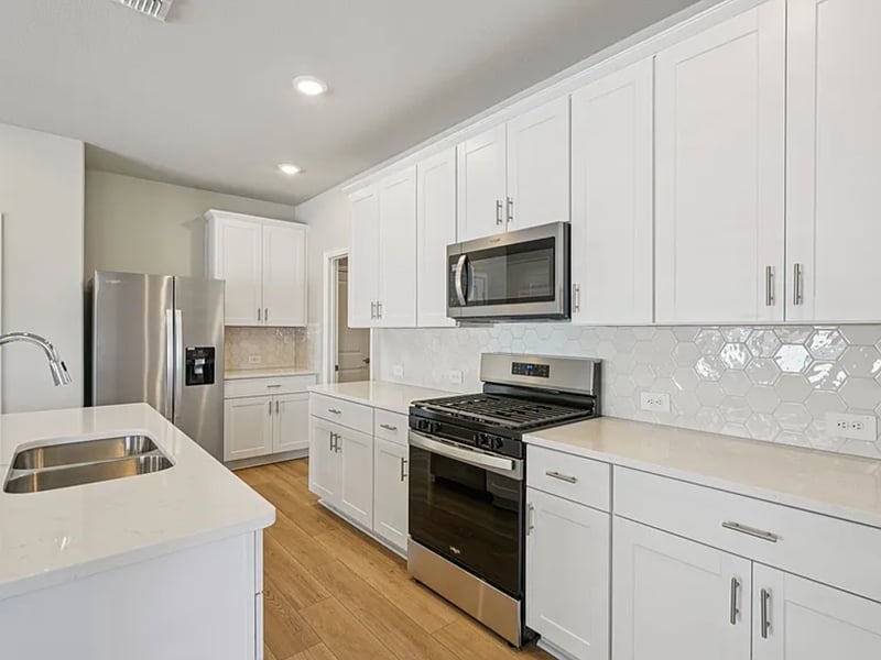 Building Photo - 709 Leavenworth Dr