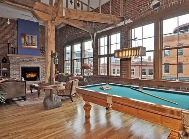 Building Photo - Available November 12