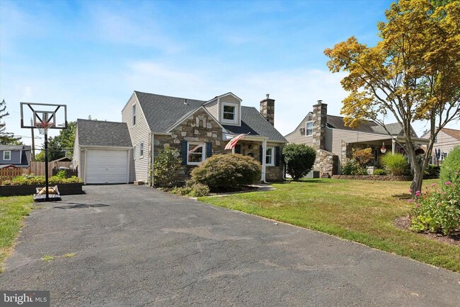 Primary Photo - 404 Exton Rd