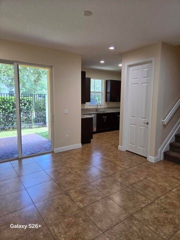 Building Photo - 6994 Long Pine Cir