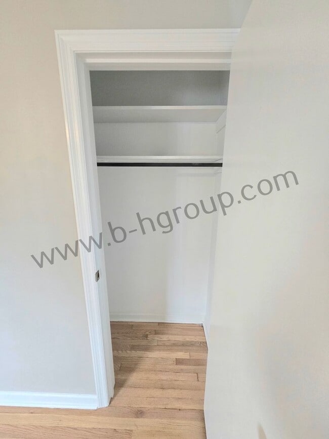 Building Photo - Newly Updated!