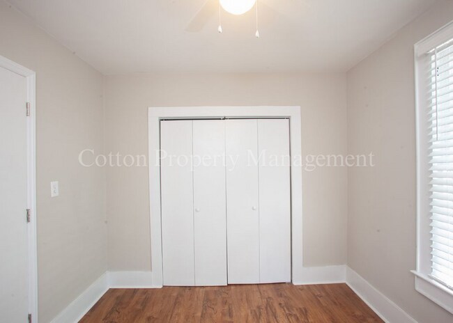 Building Photo - 3BR/2BA Great Location Downtown Wilmington Near Castle St - $1,750/month, pet friendly!*