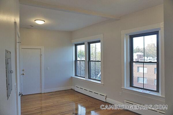 Building Photo - 116 Willow St