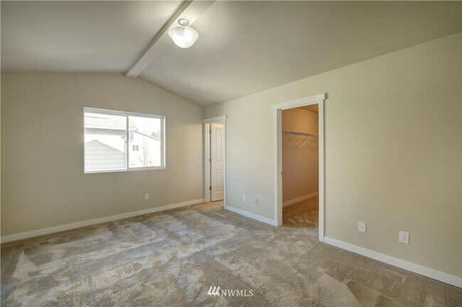 Building Photo - Your Perfect Lake Stevens Home — Stylish, ...
