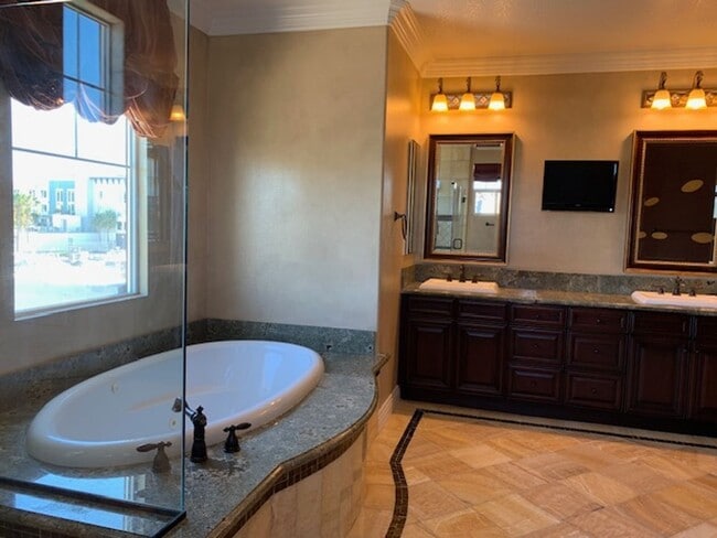 Building Photo - Boat Dock Home | Gated Community | Oxnard ...