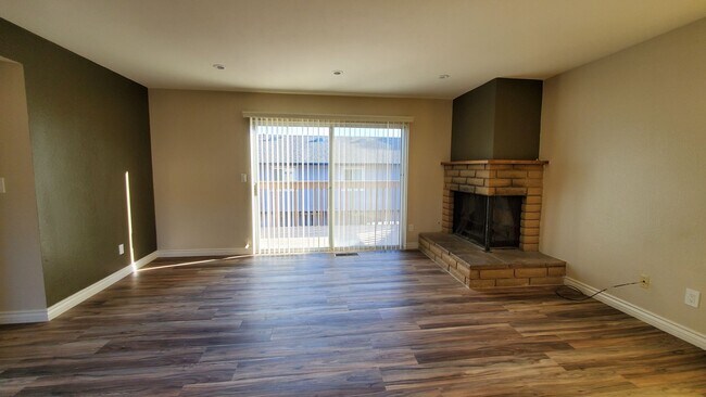 Building Photo - 2108 Fairchild Way