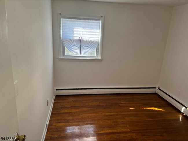 Building Photo - 288 Amherst St