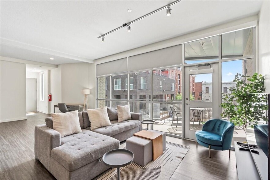 Building Photo - Paperbox Lofts