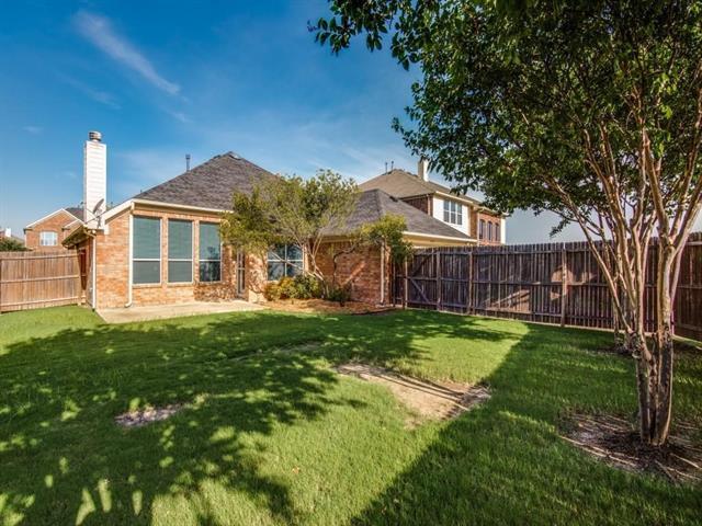 Building Photo - 12770 Swan Lake Dr