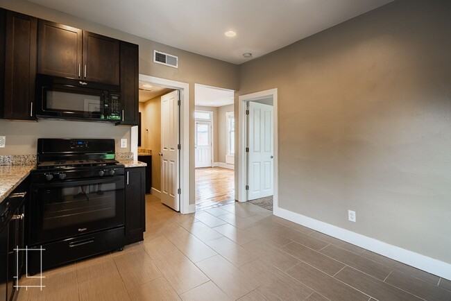 Building Photo - 1173-1175 Say Ave