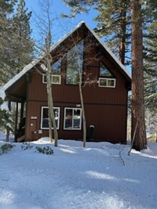 Building Photo - Tahoe Palisades Beauty