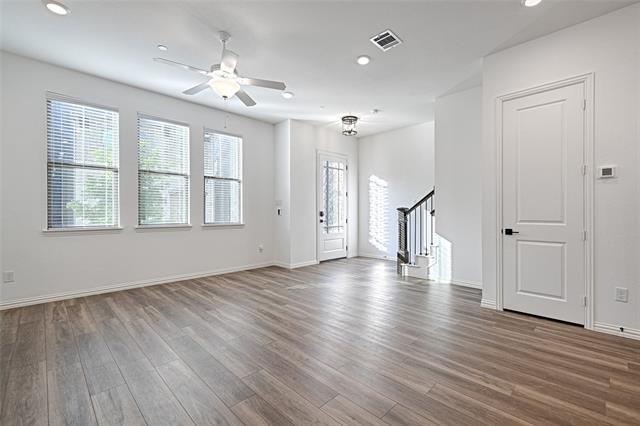 Building Photo - 4437 Ward St