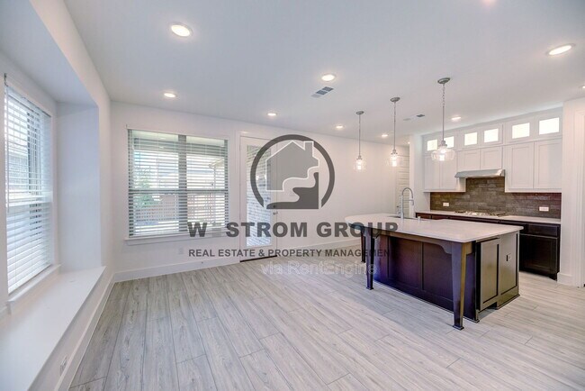 Building Photo - 12417 Iveson Dr