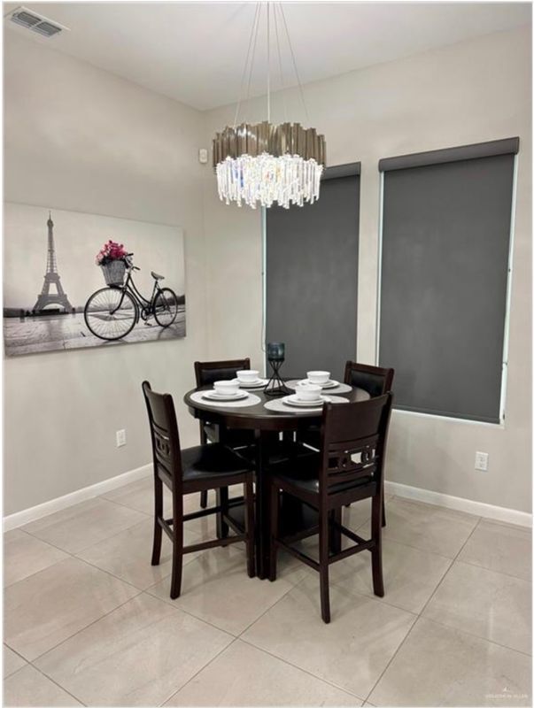 Building Photo - 3120 E Rabbit Run Ave