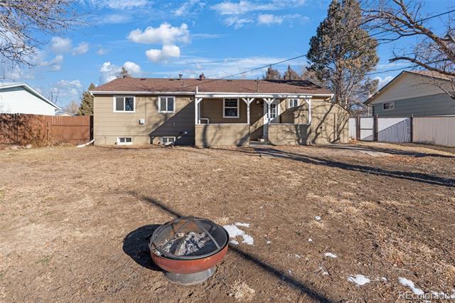 Building Photo - 3919 Tennyson Ave