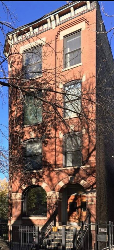 Building Photo - 1845 N Wilmot Ave