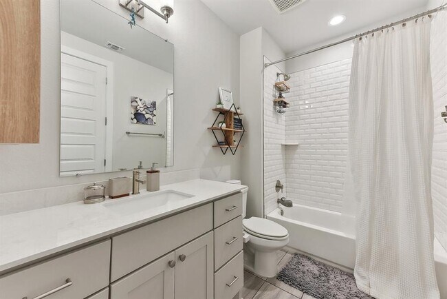 Building Photo - 4107 McKinley Fields Dr