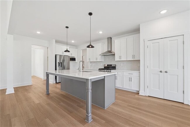Building Photo - 2049 Chestnut Oak Trl
