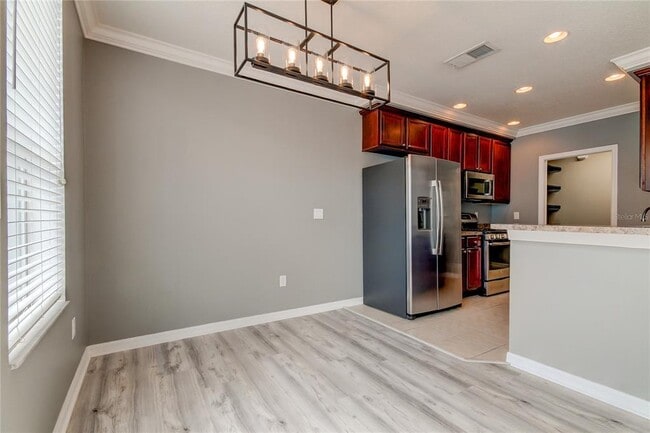 Building Photo - 10003 Bradwell Pl