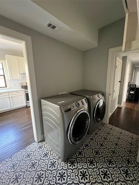 Building Photo - 4920 La Branch St