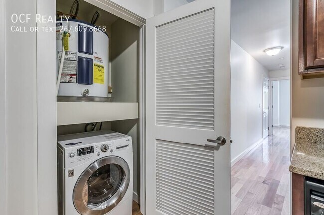 Building Photo - 4122 Haverford Ave