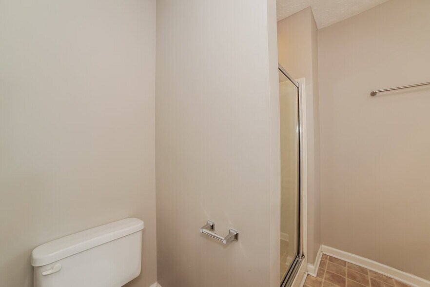 Building Photo - 124 S Winds Dr