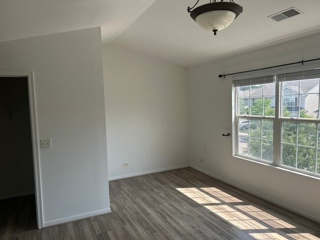 Building Photo - 2375 Stoughton Cir