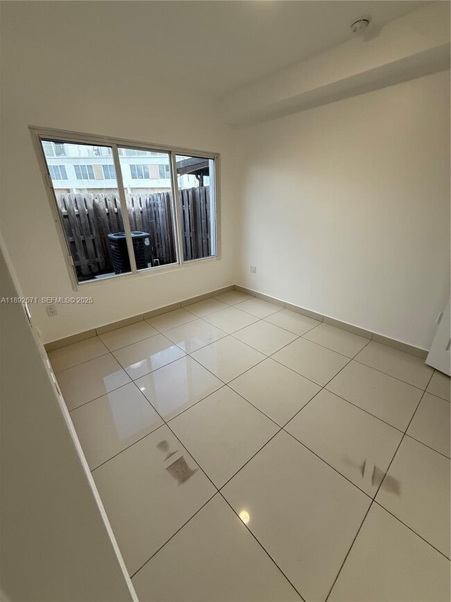 Building Photo - 13984 SW 259th Way