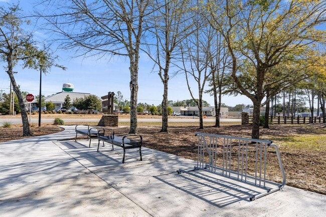 Building Photo - 90 Date Palm Ln