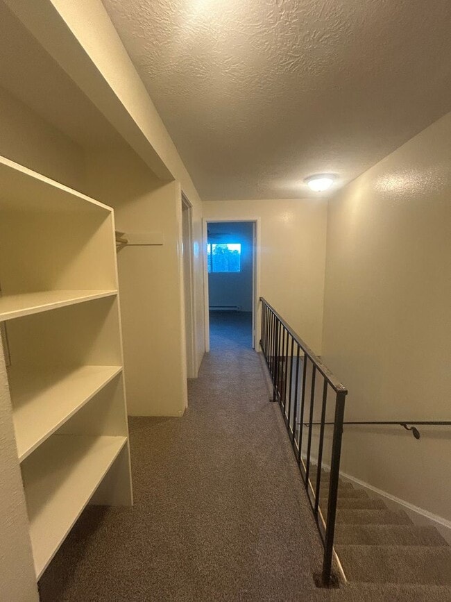 Building Photo - Jefferson #11894