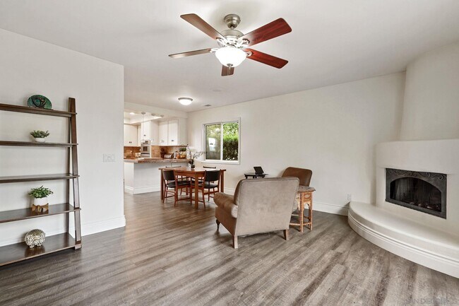 Building Photo - 14844 Rancho Real