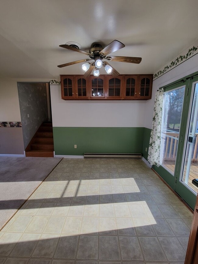 Building Photo - 7170 Ruritan Dr